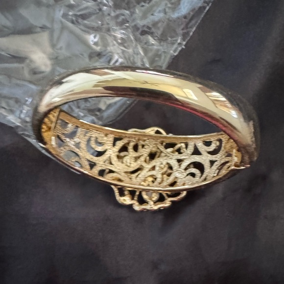 Sun King Fashion Bangle Bracelet With Bling - Picture 5 of 10